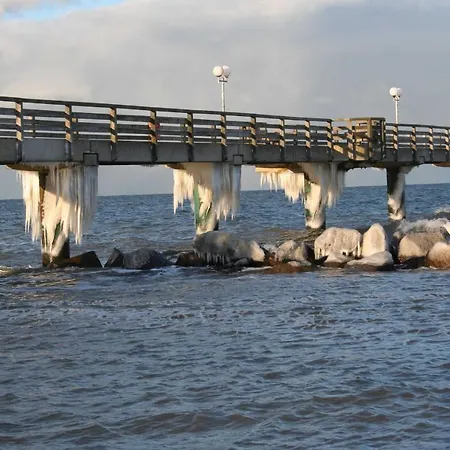 Leitzsch アパート ヴストロ